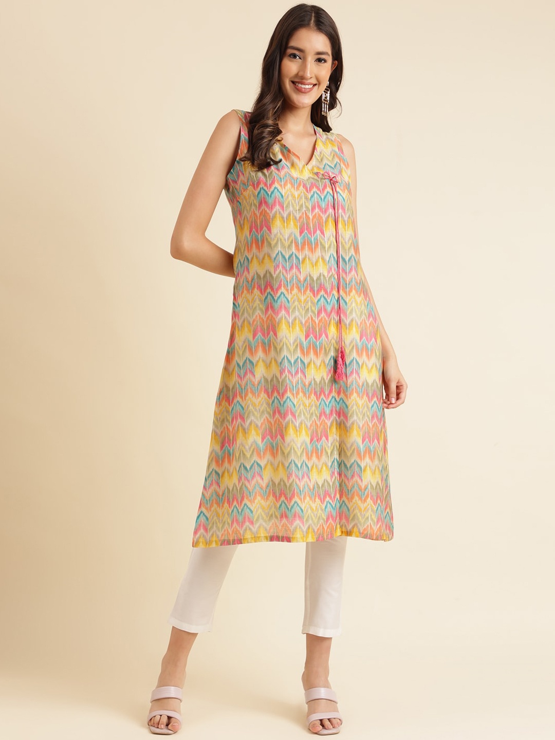 

HERE&NOW Geometric Printed V-Neck Angrakha Kurta, Yellow