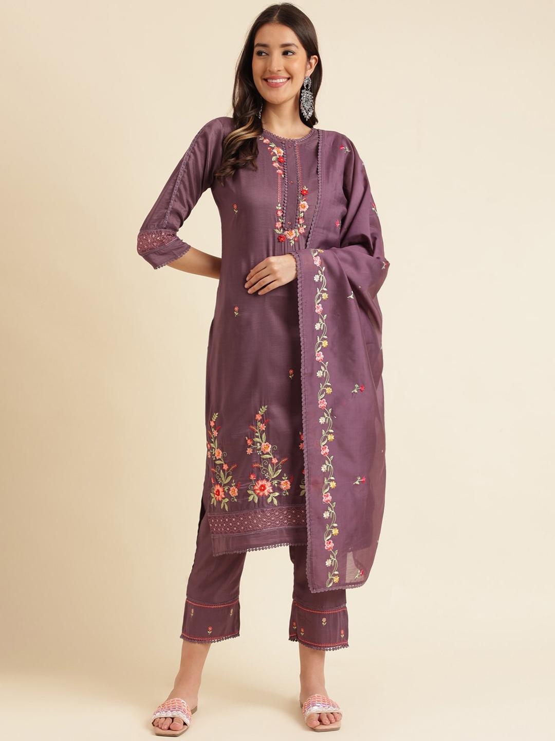

HERE&NOW Floral Embroidered Thread Work Kurta With Trousers & Dupatta, Purple