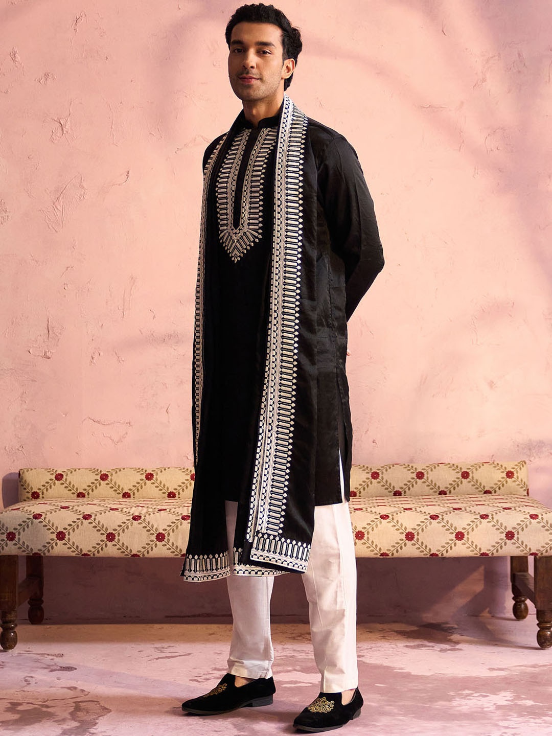 

VASTRAMAY Ethnic Motifs Embroidered Straight Kurta & Trousers With Dupatta, Black