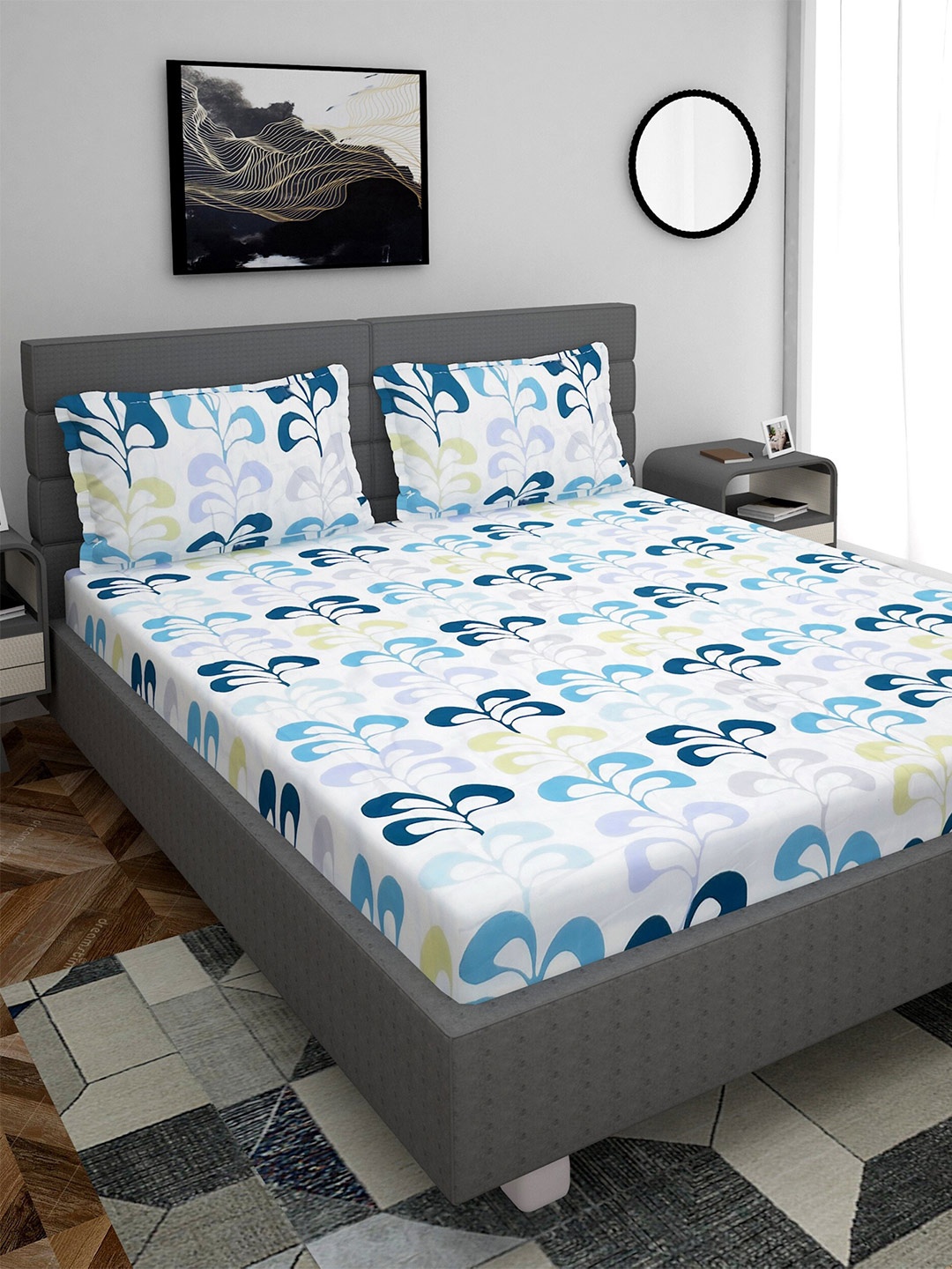 

Stylespace by Isha Off White Floral Polycotton 250 TC King Bedsheet & 2 Pillow Covers