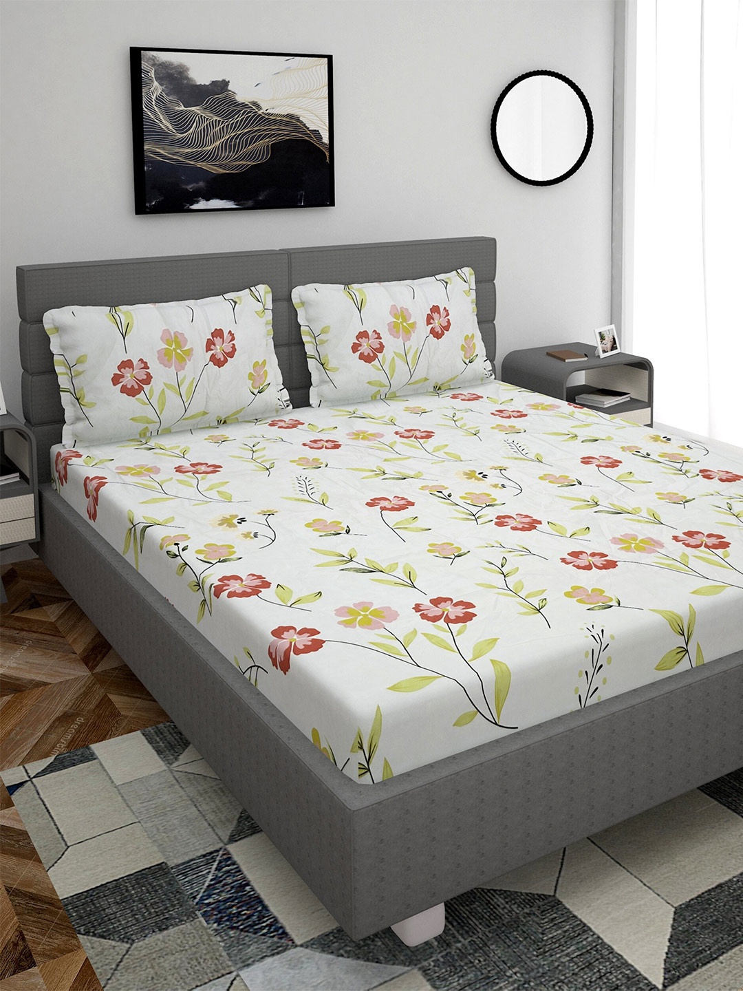 

Stylespace by Isha Off White Floral Polycotton 250 TC King Bedsheet & 2 Pillow Covers