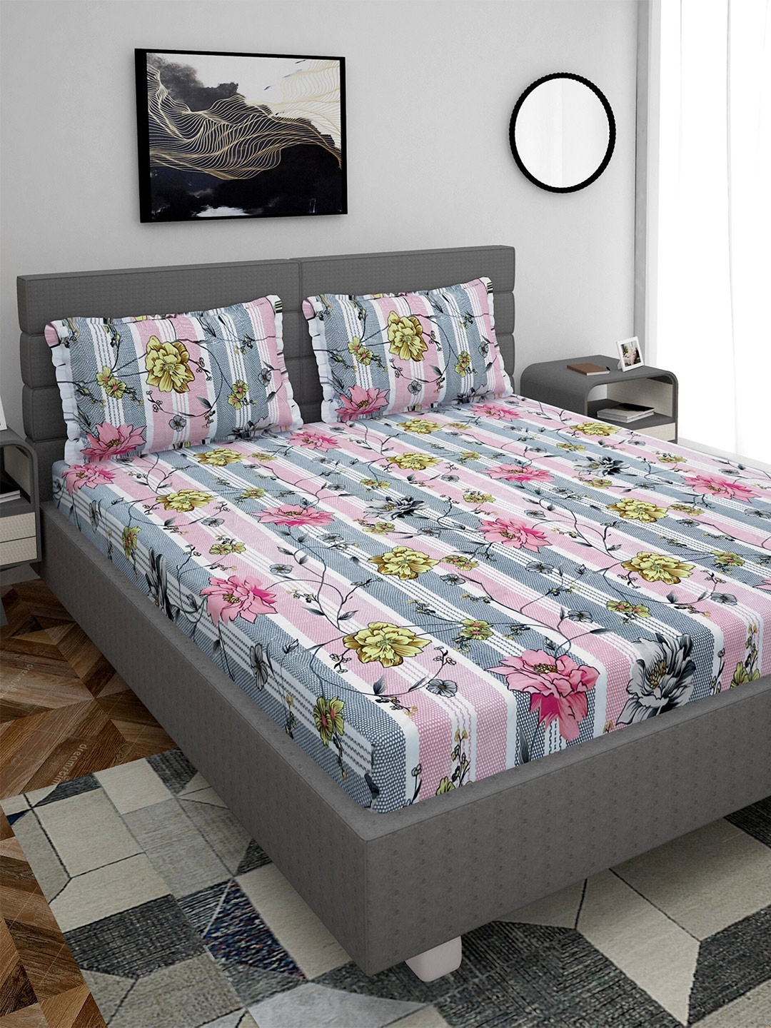 

Stylespace by Isha Pink Floral Fitted Polycotton 250 TC King Bedsheet & 2 Pillow Covers