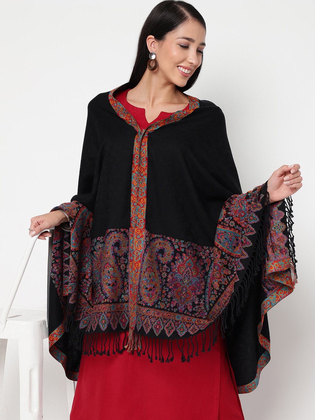 

La Vastraa Women Woven-Palla Design Woollen Shawl, Black