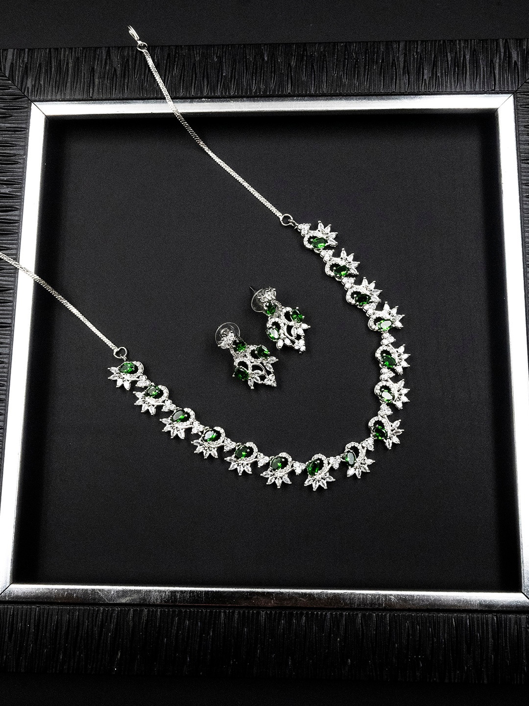 

StileAdda Silver-Plated AD-Studded Sleek Necklace & Earrings