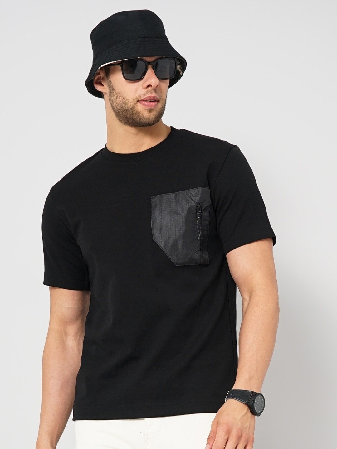 

Celio Round Neck Relaxed Fit Cotton T-shirt, Black