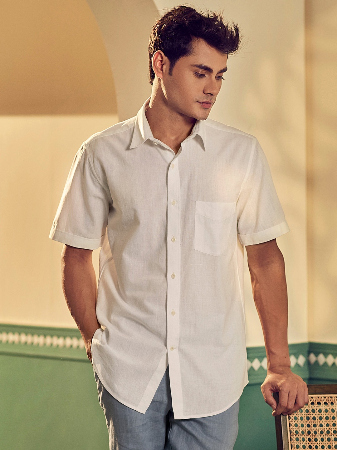 

Earthpiece Classic Spread Collar Pure Cotton Casual Shirt, Off white