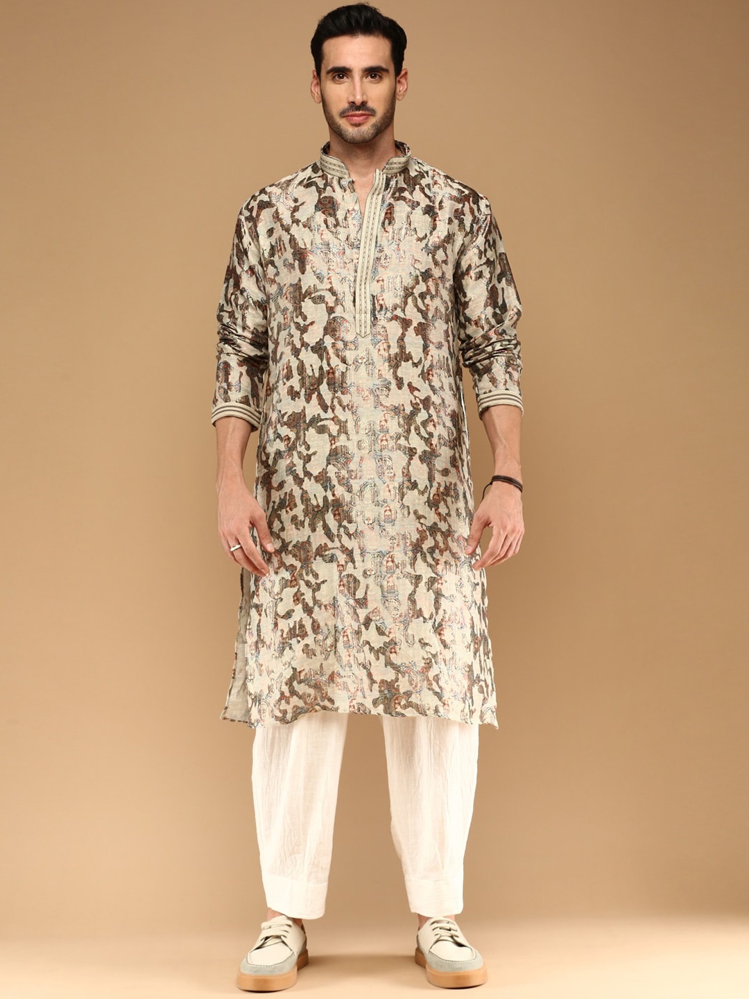 

Sangria Abstract Digital Printed Silk Straight Kurta, Green