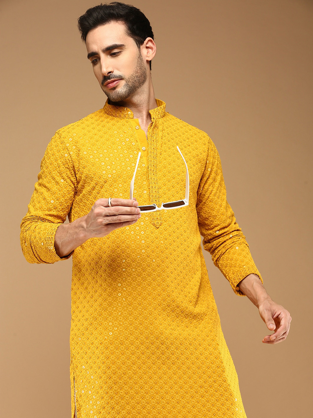 

Sangria Floral Embroidered Sequinned Straight Chikankari Cotton Kurtas, Yellow