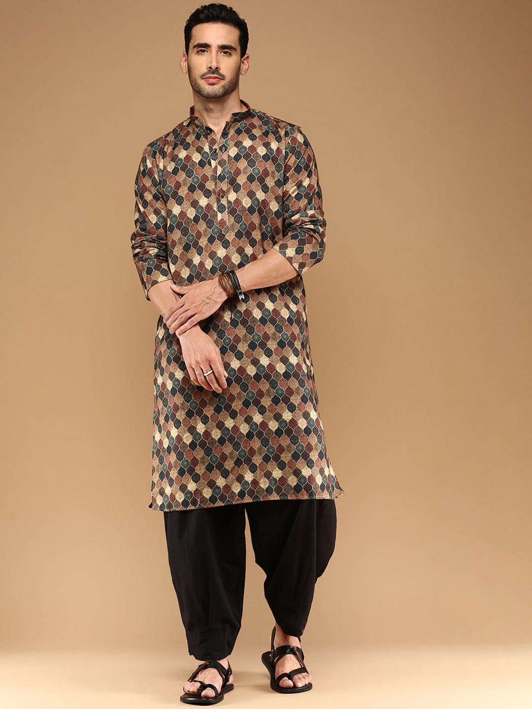 

Sangria Ethnic Motifs Printed Pure Cotton Straight Kurta, Brown