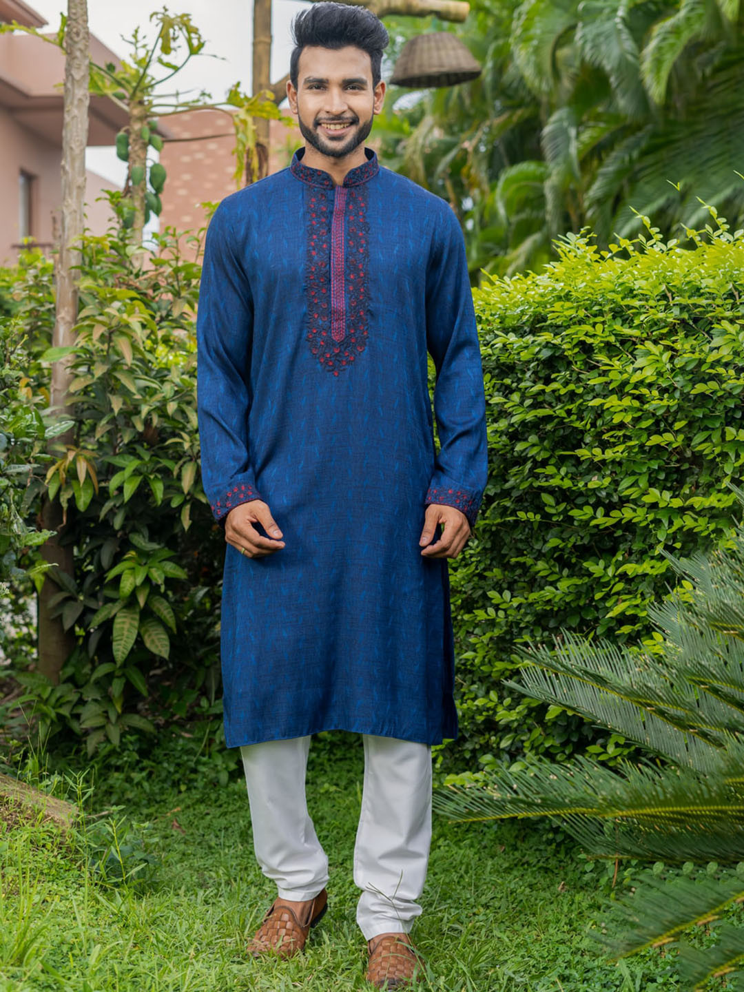 

HU - Handcrafted Uniquely Men Navy Blue Floral Printed Regular Thread Work Kurta with Churidar