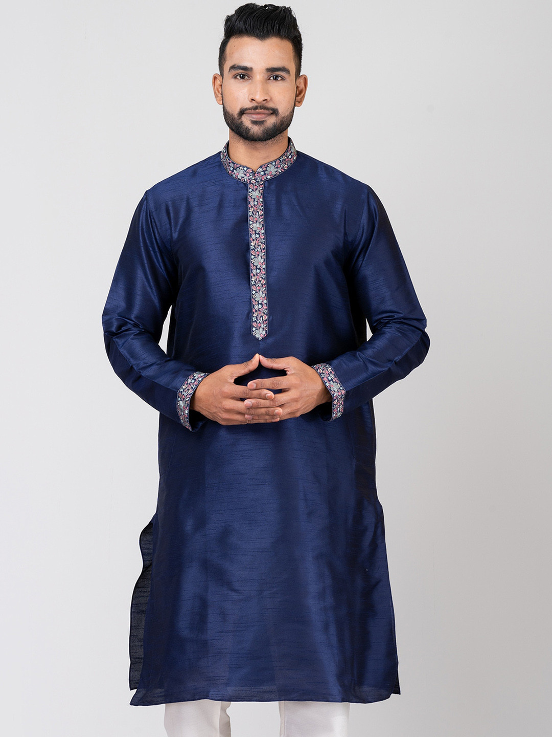 

HU - Handcrafted Uniquely Thread Work Mandarin Collar Kurta with Trouser, Navy blue