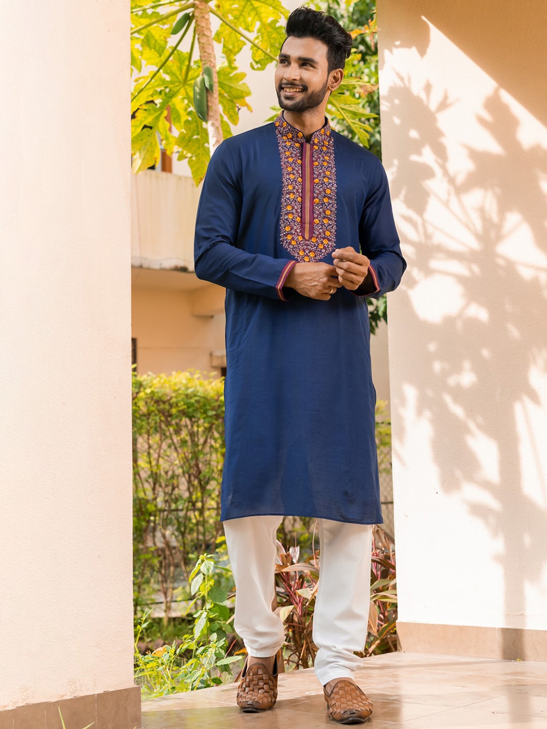 

HU - Handcrafted Uniquely Men Navy Blue Floral Yoke Design Regular Thread Work Kurta with Churidar