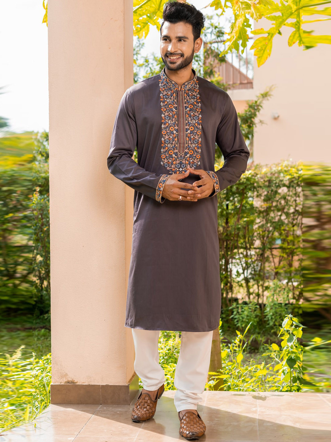

HU - Handcrafted Uniquely Floral Embroidered Mandarin Collar Kurta with Trouser, Taupe