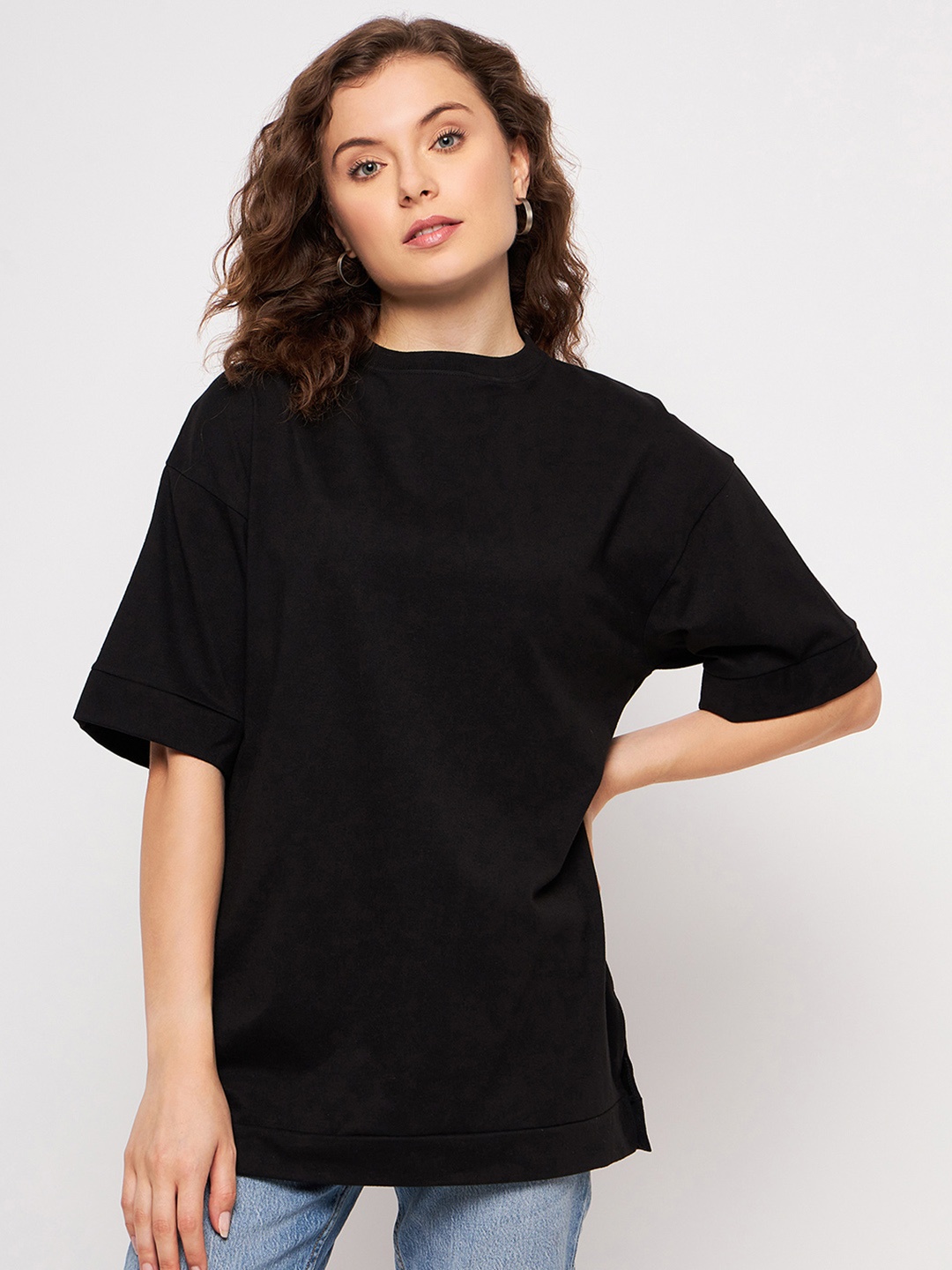 

Skidlers Drop-Shoulder Sleeves Oversized Cotton T-shirt, Black