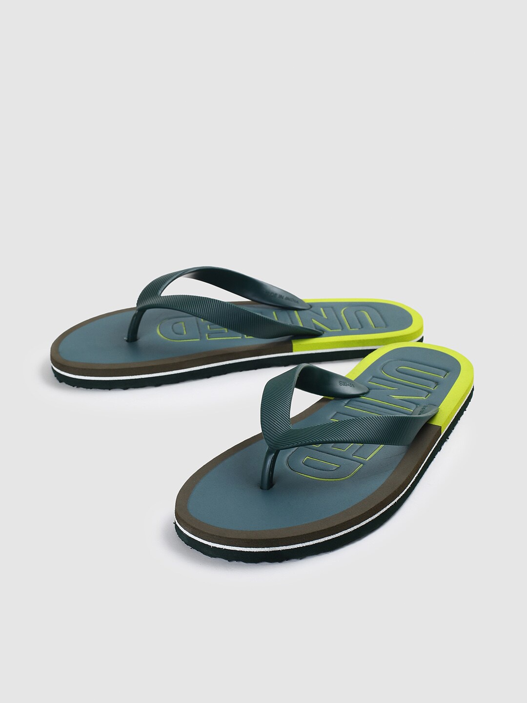

max Men Printed Thong Flip-Flops, Green