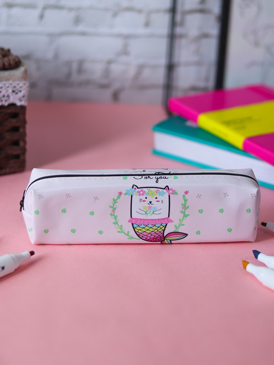 

MARKET99 Printed Pencil Pouch, Pink
