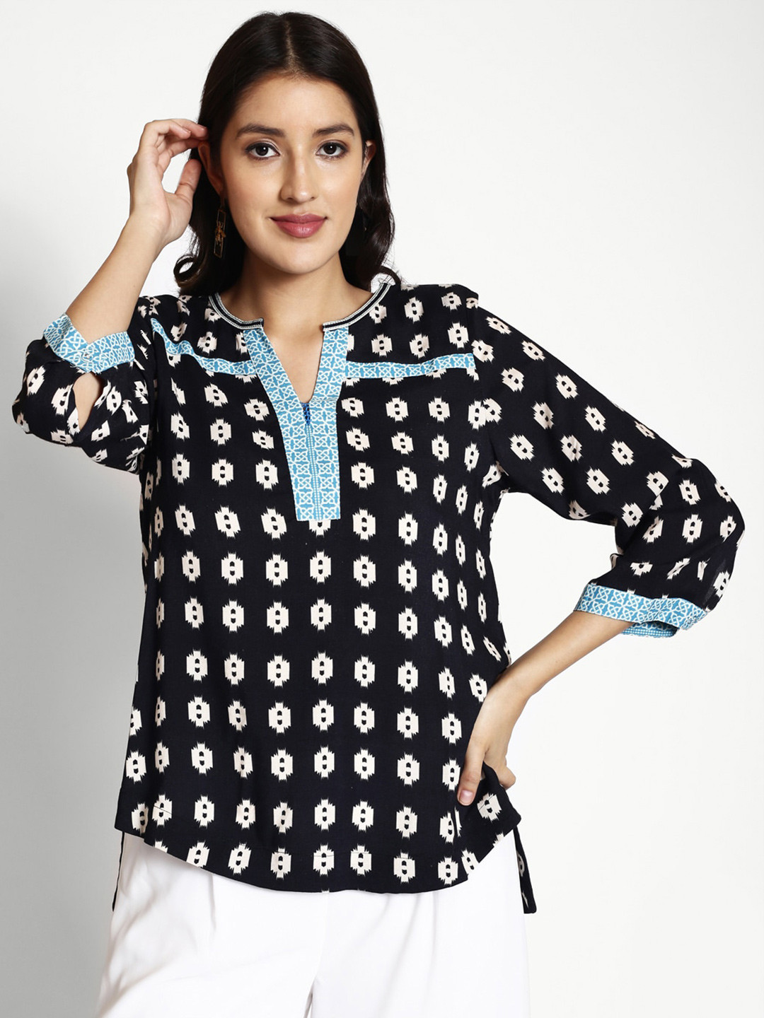 

250 DESIGNS Ethnic Motifs Printed Round Neck Regular Top, Black
