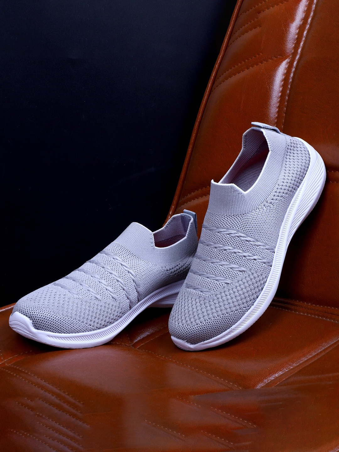 

TPENT Women Lightweight Mesh Walking Shoes, Grey