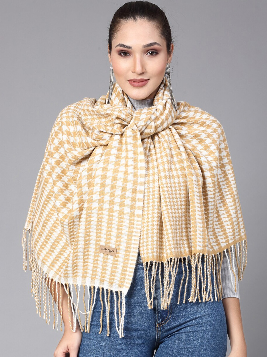 

Mafadeny Checked Winter Wrap Stole Has Tasselled Border, Khaki