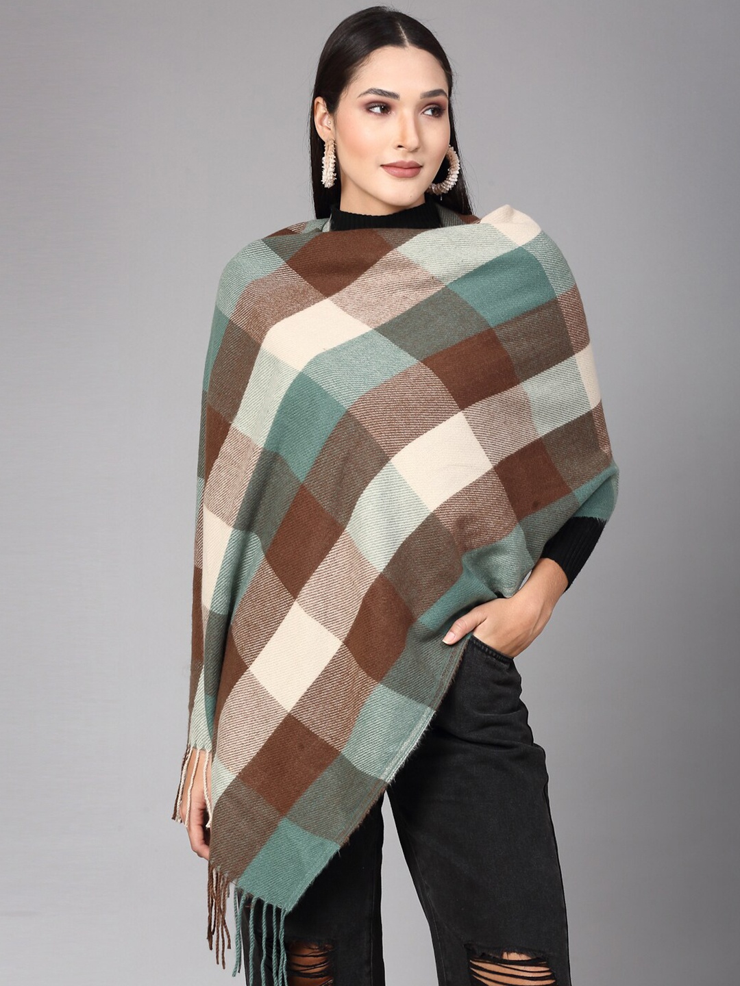 

Mafadeny Checked Tasselled Detail Stole, Green