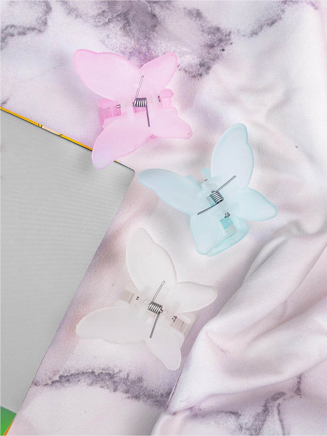 

Ayesha Set Of 3 Matte Butterfly Claw Clips, Pink
