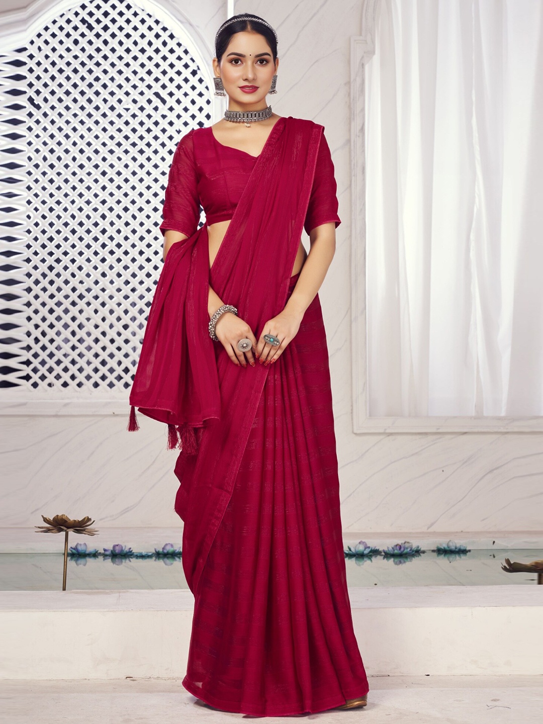 

V3 FASHION STUDIO Striped Banarasi Saree, Maroon