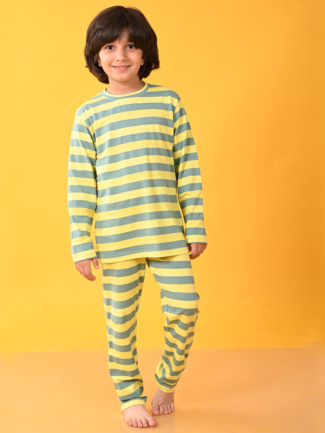 

Anthrilo Boys Green & Yellow Printed Night suit