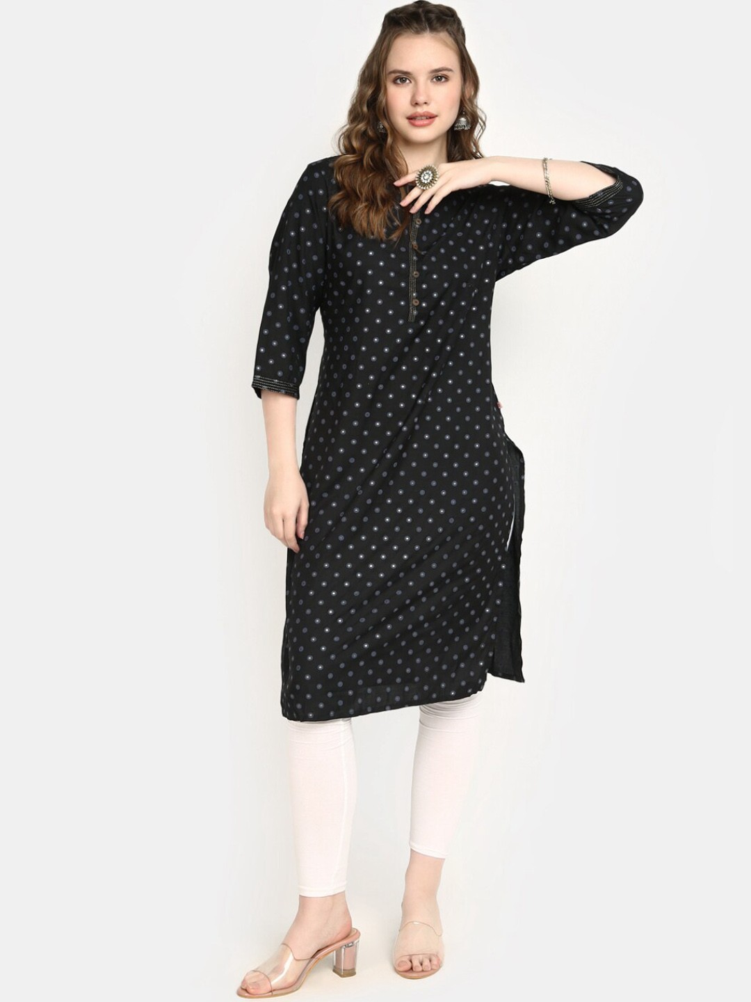 

V-Mart Women Black Floral Printed Flared Sleeves Thread Work Kurta