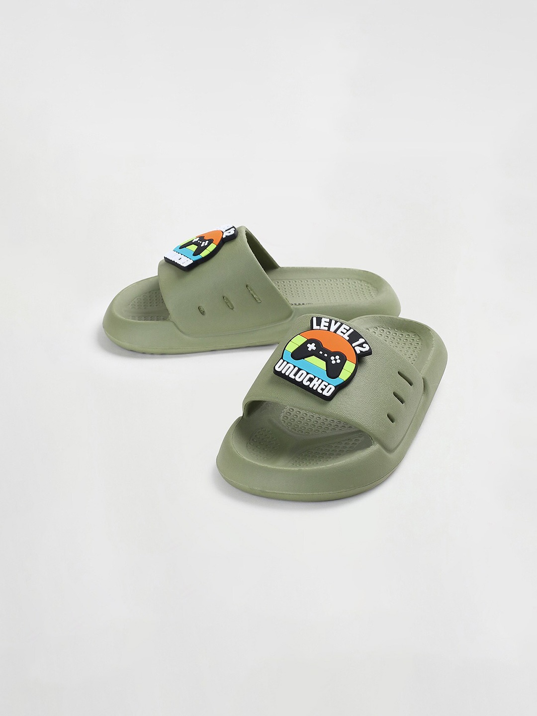 

max Boys Embellished Sliders, Olive