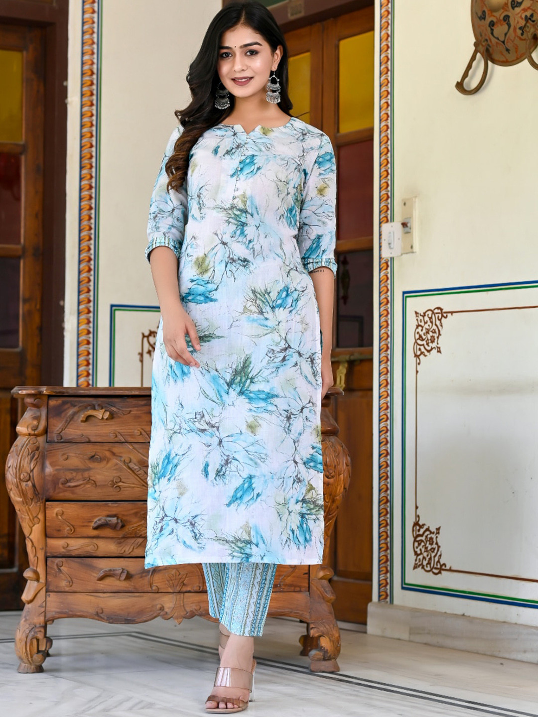 

KALINI Floral Printed Regular Kurta with Trousers, Blue