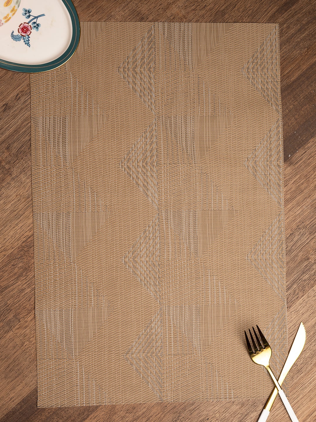 

MARKET99 Brown Printed 4 Pieces Rectangle Table Placemats