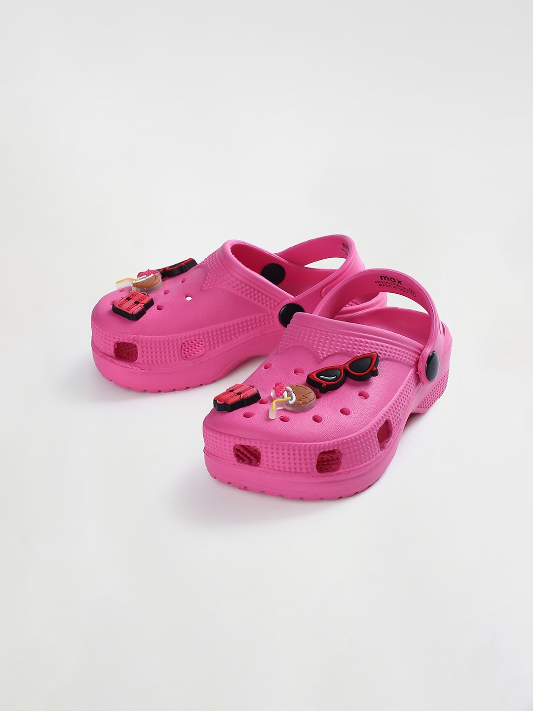 

max Girls Sunglasses Applique Clogs, Fuchsia