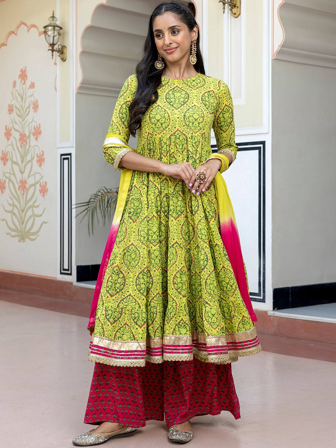 

Janasya Ethnic Motifs Printed Empire Gotta Patti Pure Cotton Kurta With Palazzos & Dupatta, Lime green