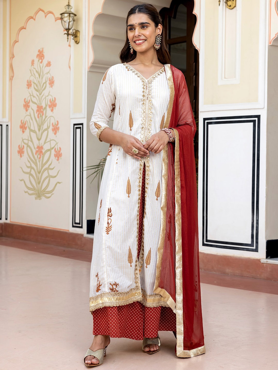 

Janasya Ethnic Motifs Printed Sequined Pure Cotton A-Line Kurta & Palazzos With Dupatta, White