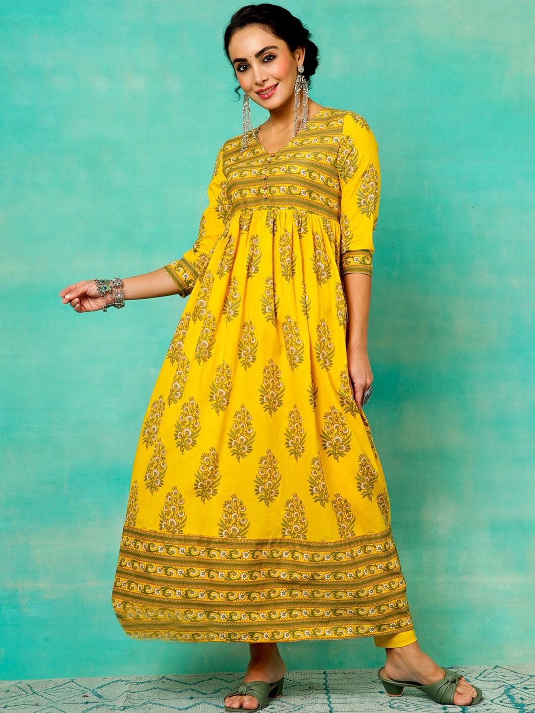 

Anouk Floral Printed V-Neck Anarkali Cotton Kurta, Yellow