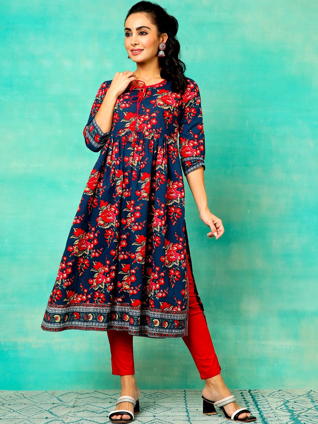 

Anouk Floral Printed Anarkali Kurta, Navy blue