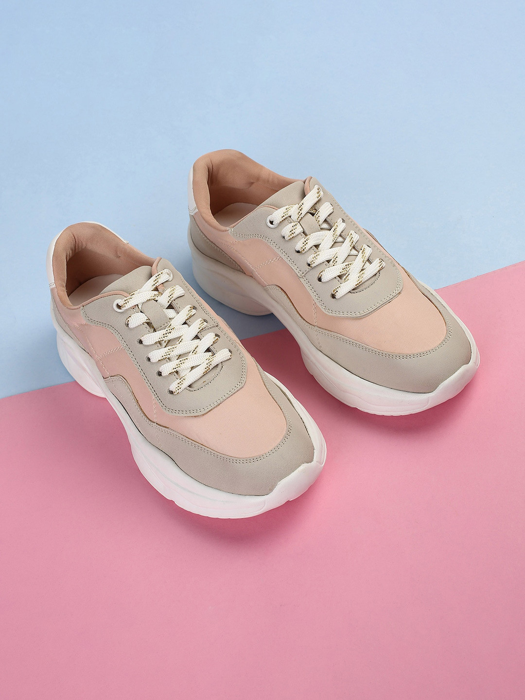 

max Women Colourblocked Comfort Insole Sneakers, Pink