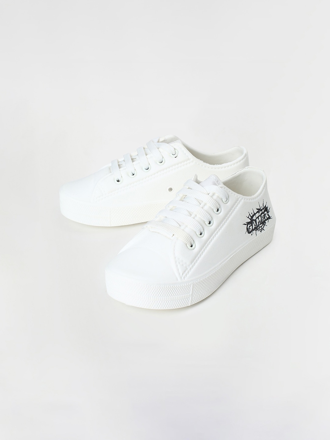 

max Boys Printed Lace-Up Sneakers, White