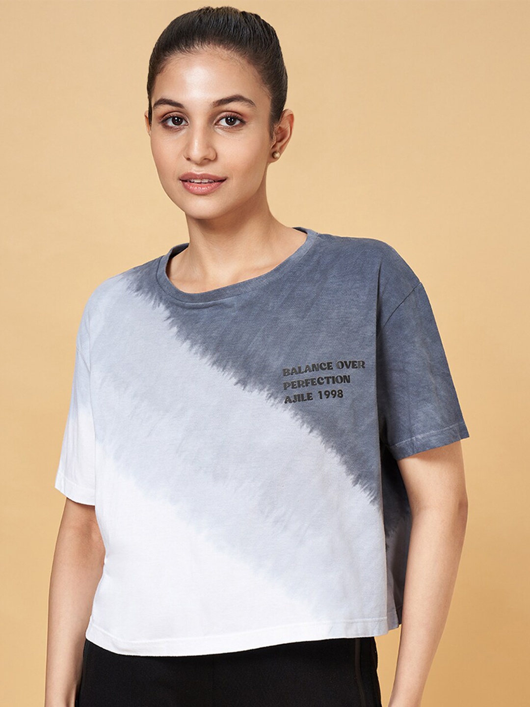 

Ajile by Pantaloons Ombre Dyed Round Neck Cotton T-shirt, Grey