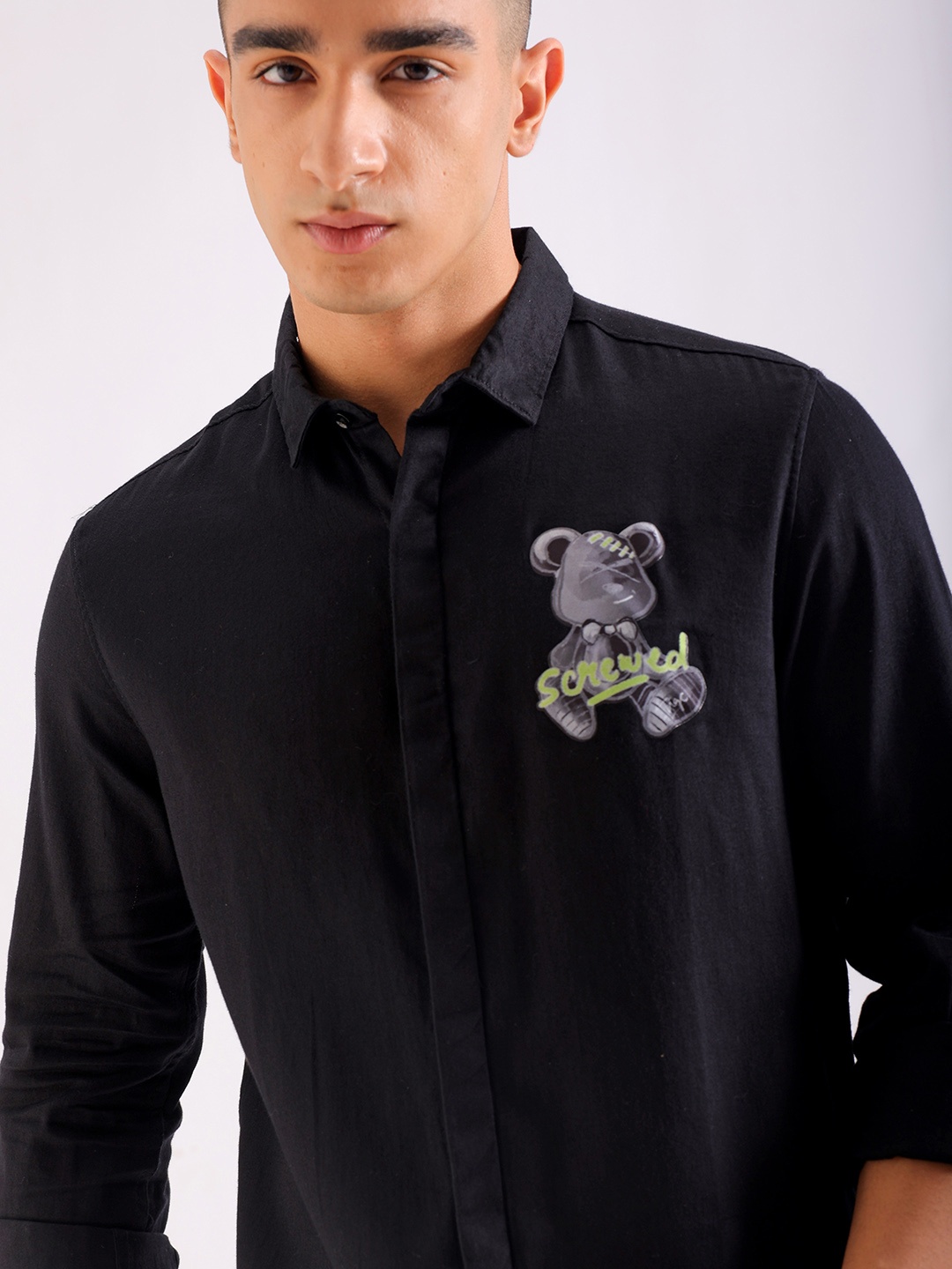 

The Indian Garage Co Cotton Slim Fit Opaque Casual Shirt, Black