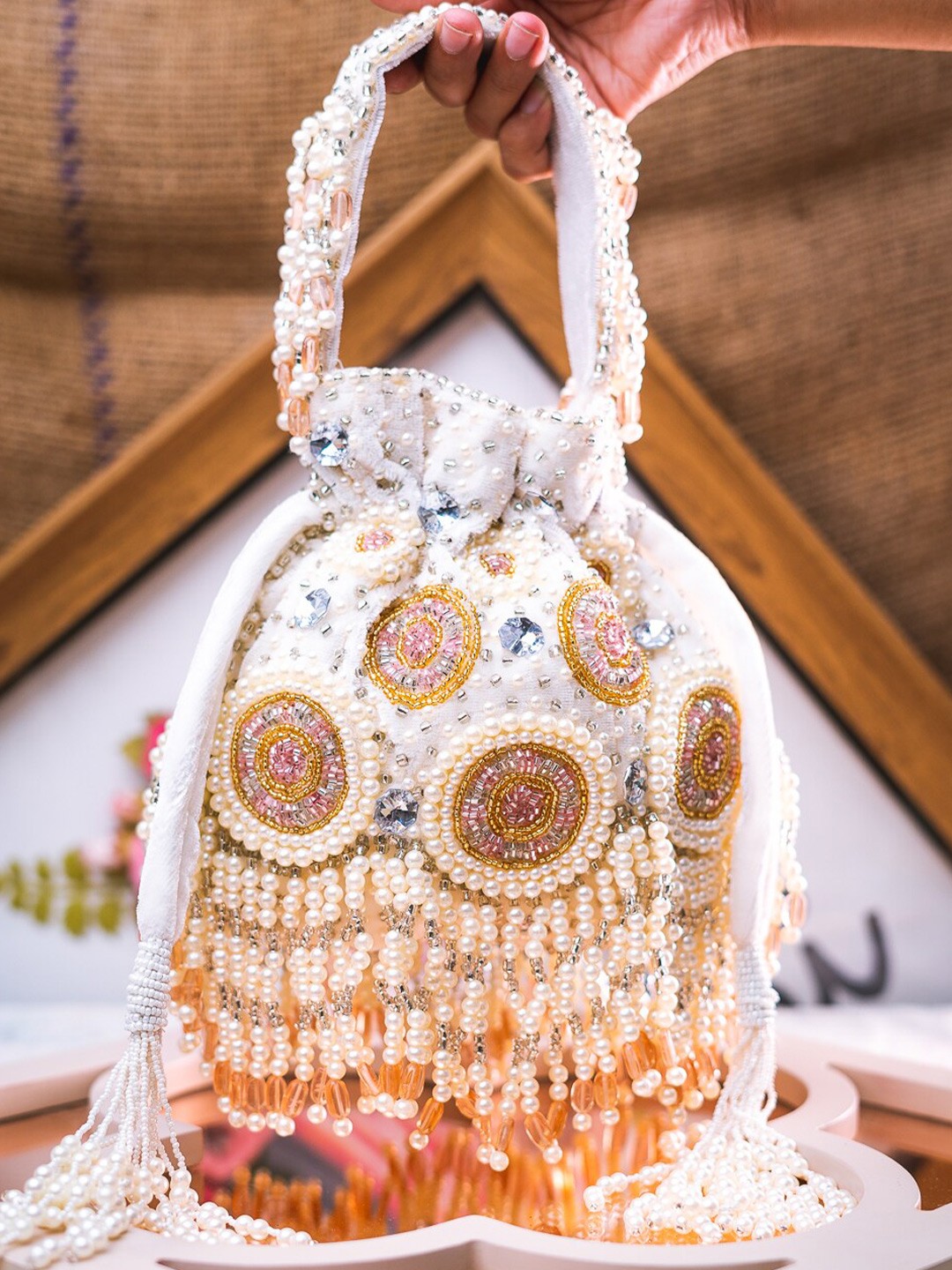 

NR By Nidhi Rathi Embellished Potli Clutch, White