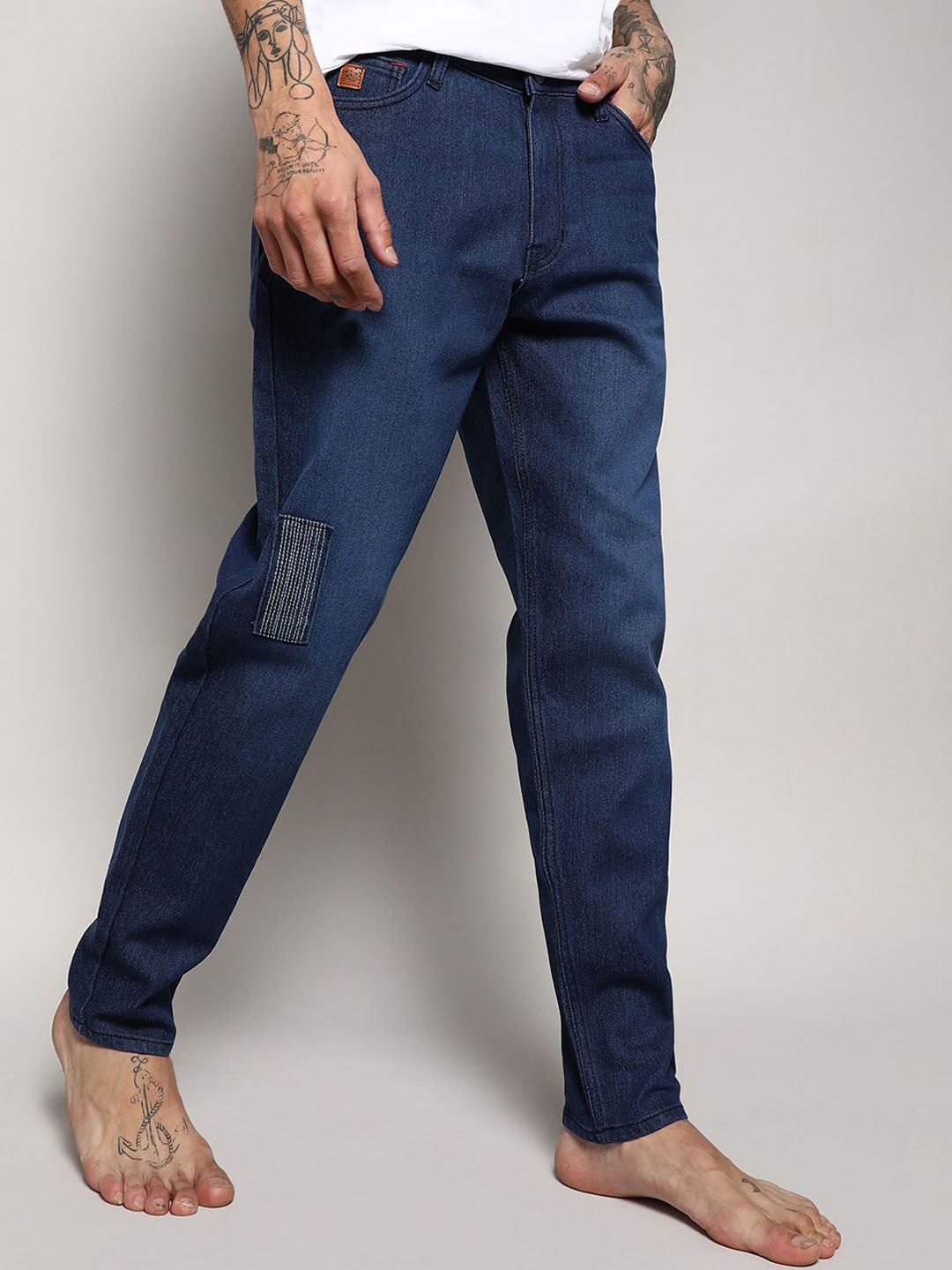 

Campus Sutra Men Smart Slim Fit Clean Look Non Stretchable Jeans, Blue