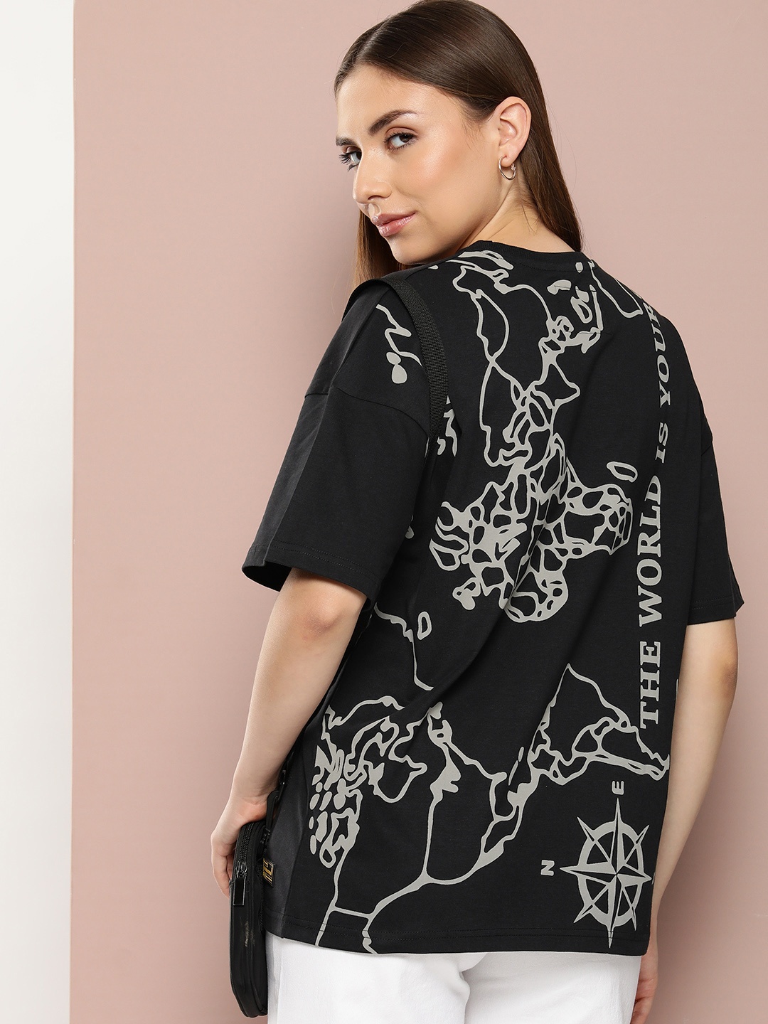Stormborn Graphic Printed Drop-Shoulder Sleeves Pure Cotton Oversized T-shirt, Black