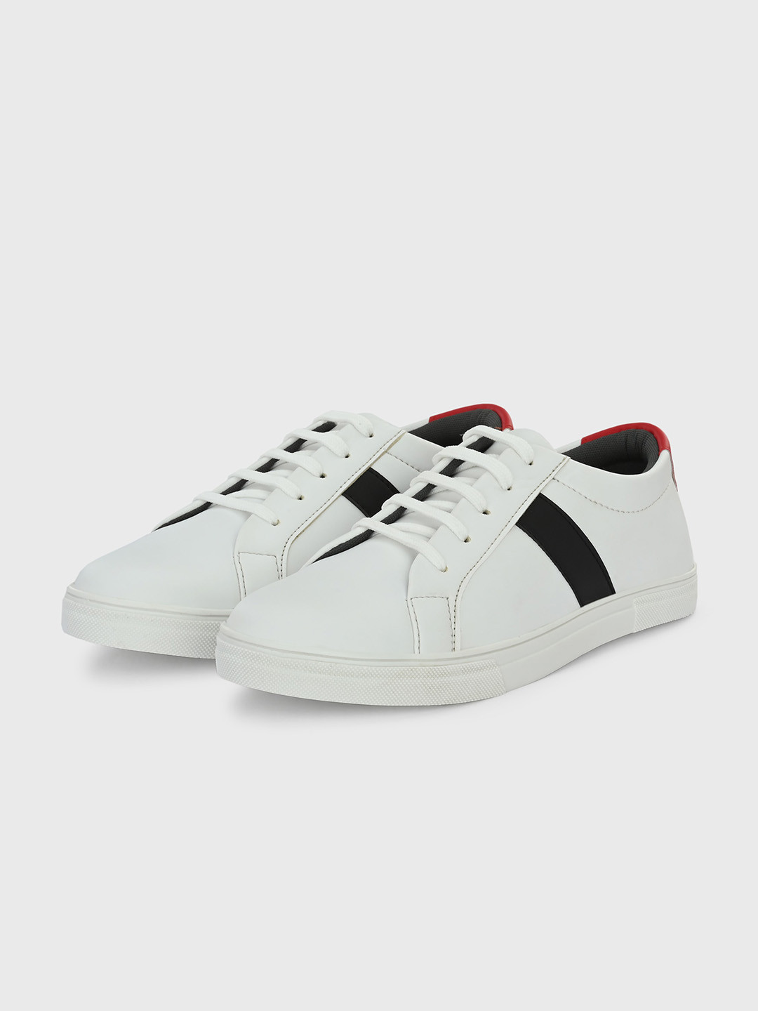 

Killer Men Colourblocked Lace-Up Sneakers, White