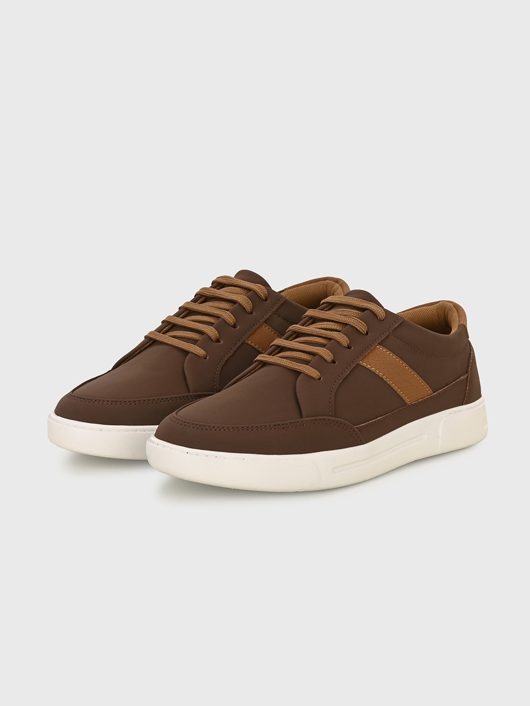 

Killer Men Textured Lace-Up Sneakers, Brown