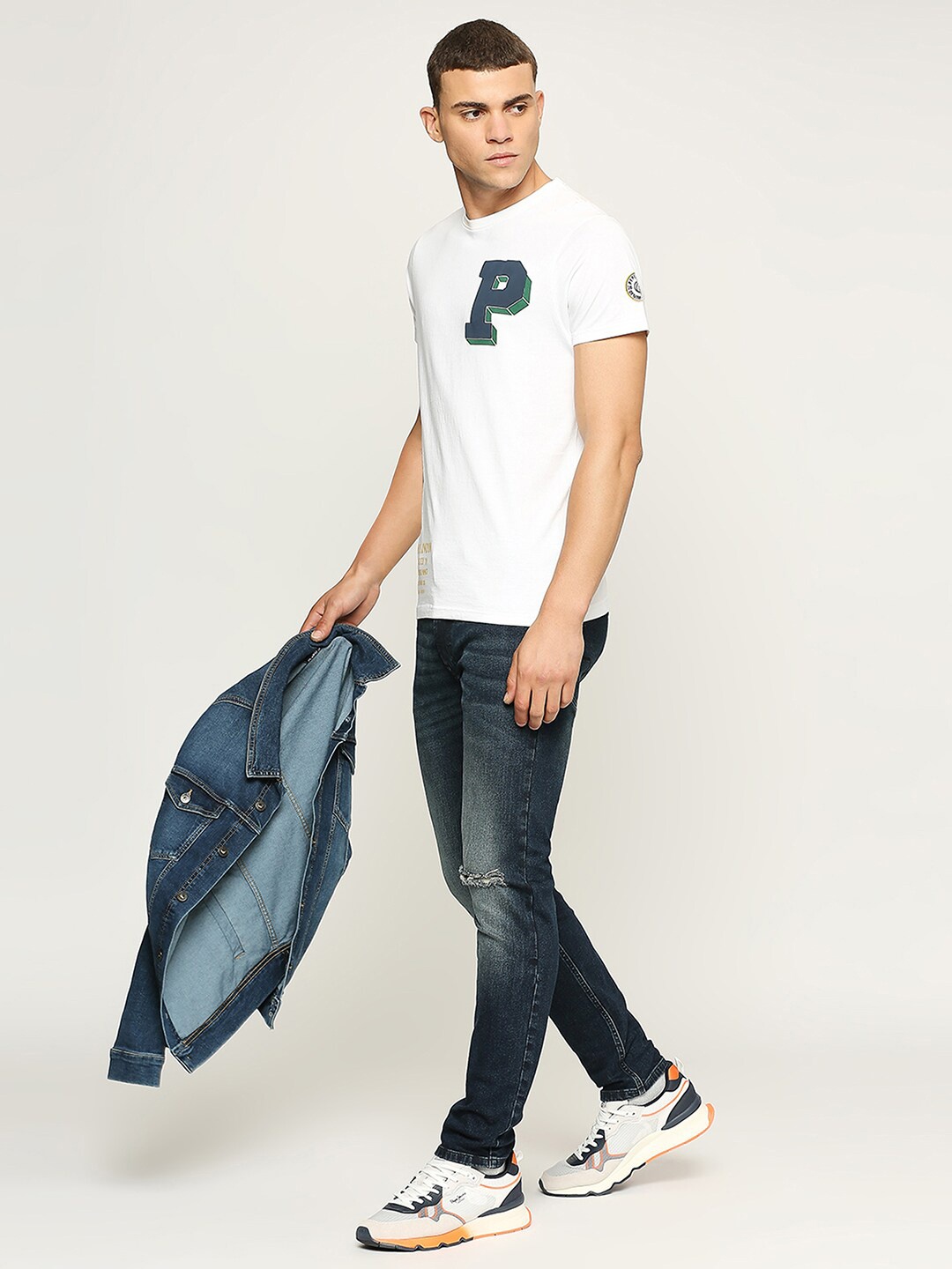 

Pepe Jeans Round Neck Pure Cotton Slim Fit T-shirt, White