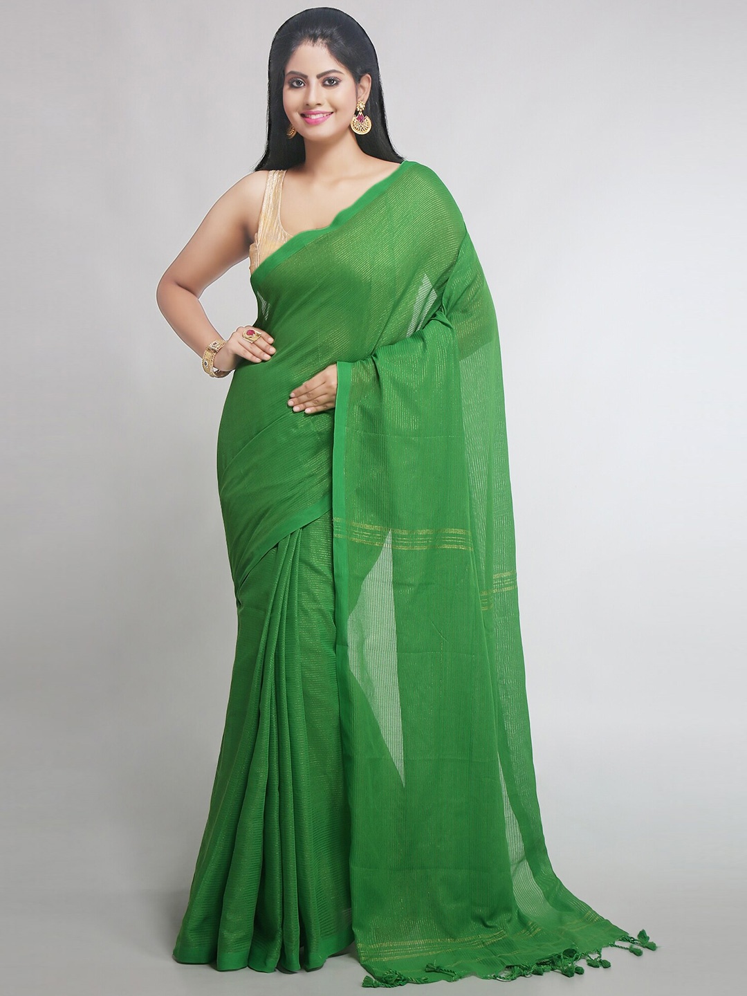 

WoodenTant Striped Zari Saree, Green