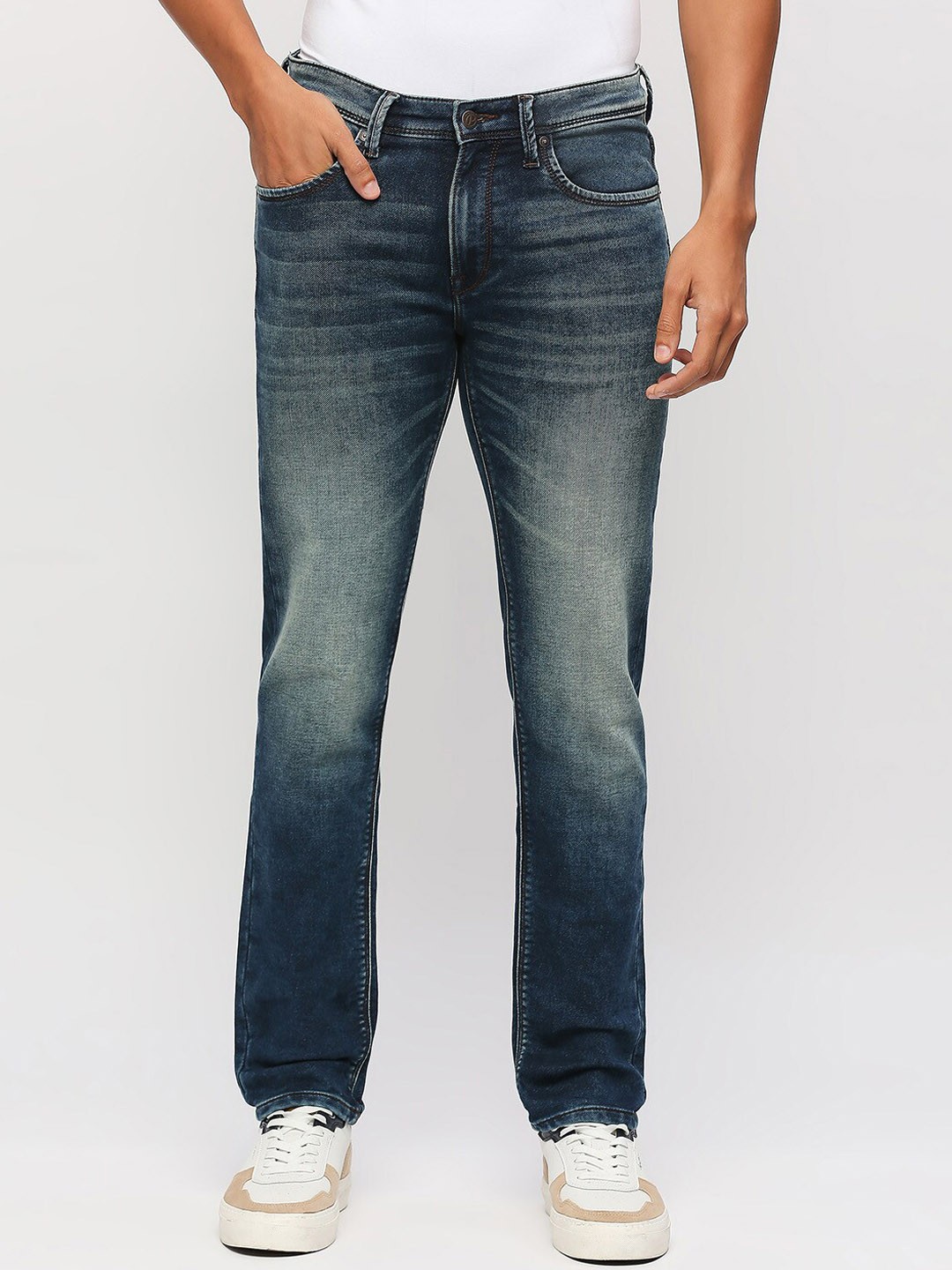 

Pepe Jeans Men Slim Fit Low-Rise Heavy Fade Clean Look Stretchable Jeans, Blue