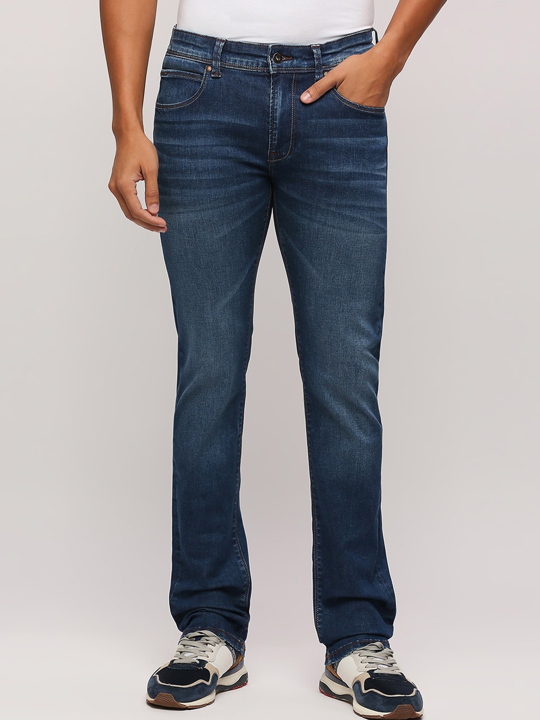 

Pepe Jeans Men Vapour Slim Fit Heavy Fade Mid-Rise Stretchable Jeans, Navy blue