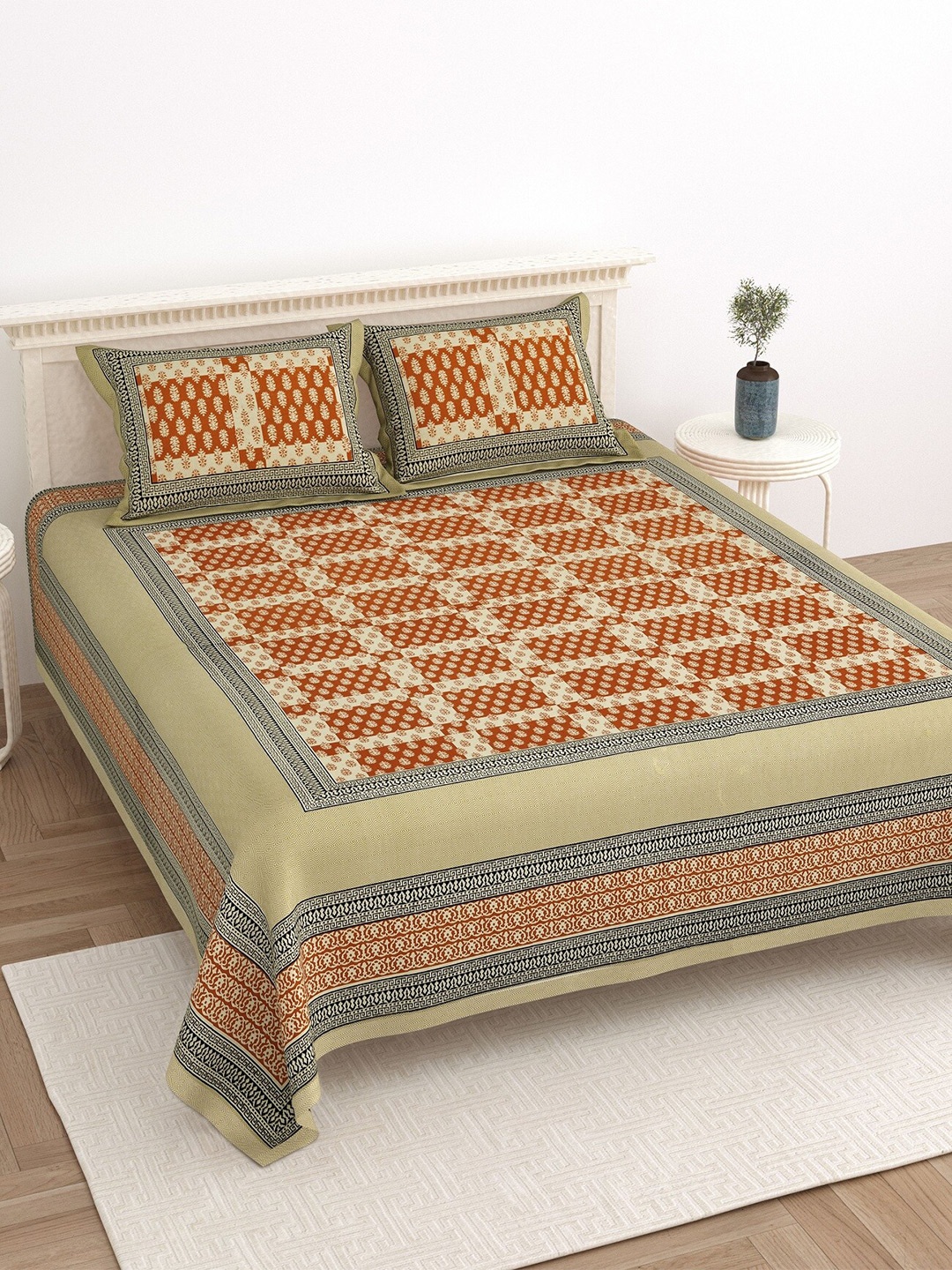 

LIVING ROOTS Super King Size Jaipur Block Print Cotton Double Bedsheet & 2 Pillow Covers, Cream
